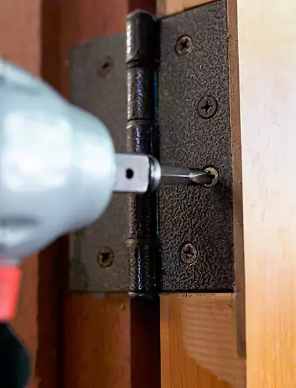 Professional Door Hinge Replacement Margate, FL